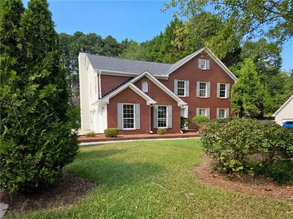 3205 Summit Place Dr, Loganville, GA 30052