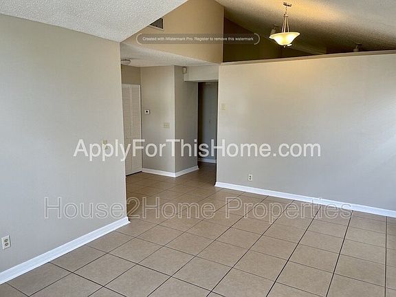 3rd image of 5321 Southwick Dr