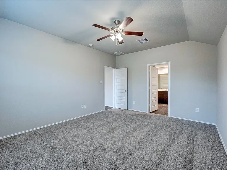 1710 Goose Island Ln — Photo 39
