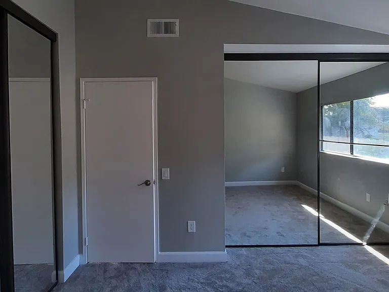 3621 Cheshire Ave — Photo 6
