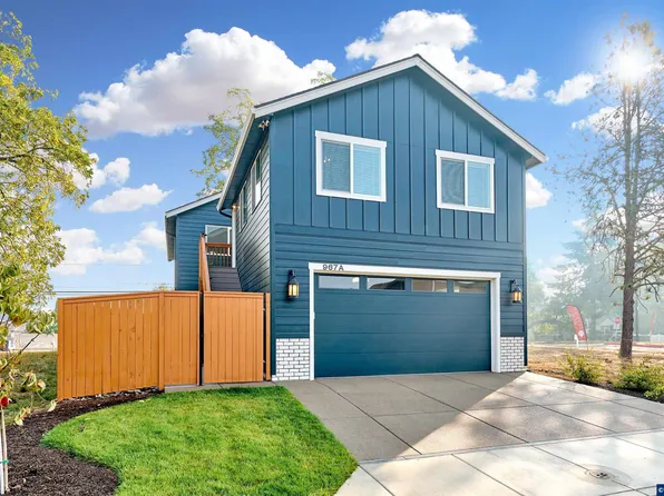 967 Park Ave NE, Salem, OR 97301
