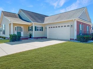 101 Winterlochen Dr, Jacksonville, NC 28540