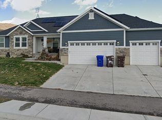 2085 E Elkhorn Rd, Eagle Mountain, UT 84005