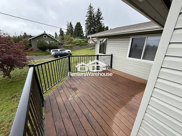 5718 Commercial Ave — Photo 17