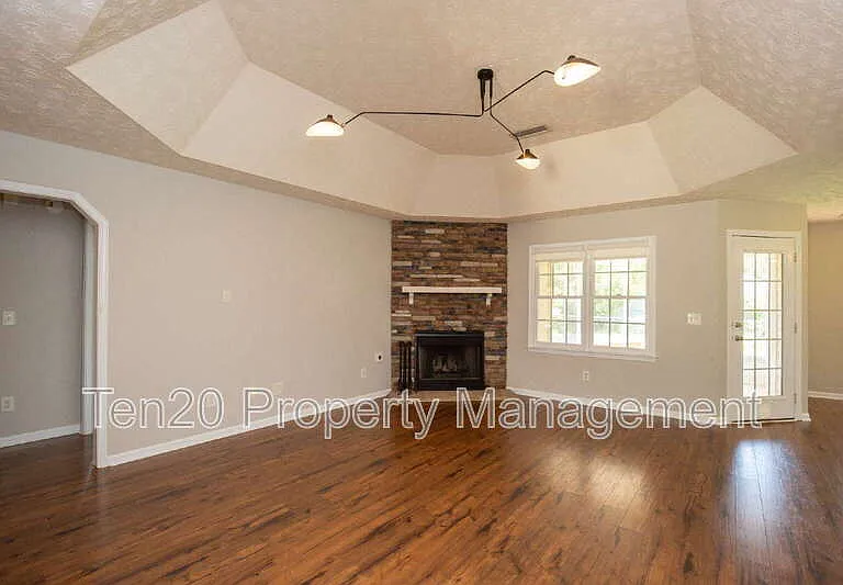 1018 Sugar Mill Dr — Photo 21