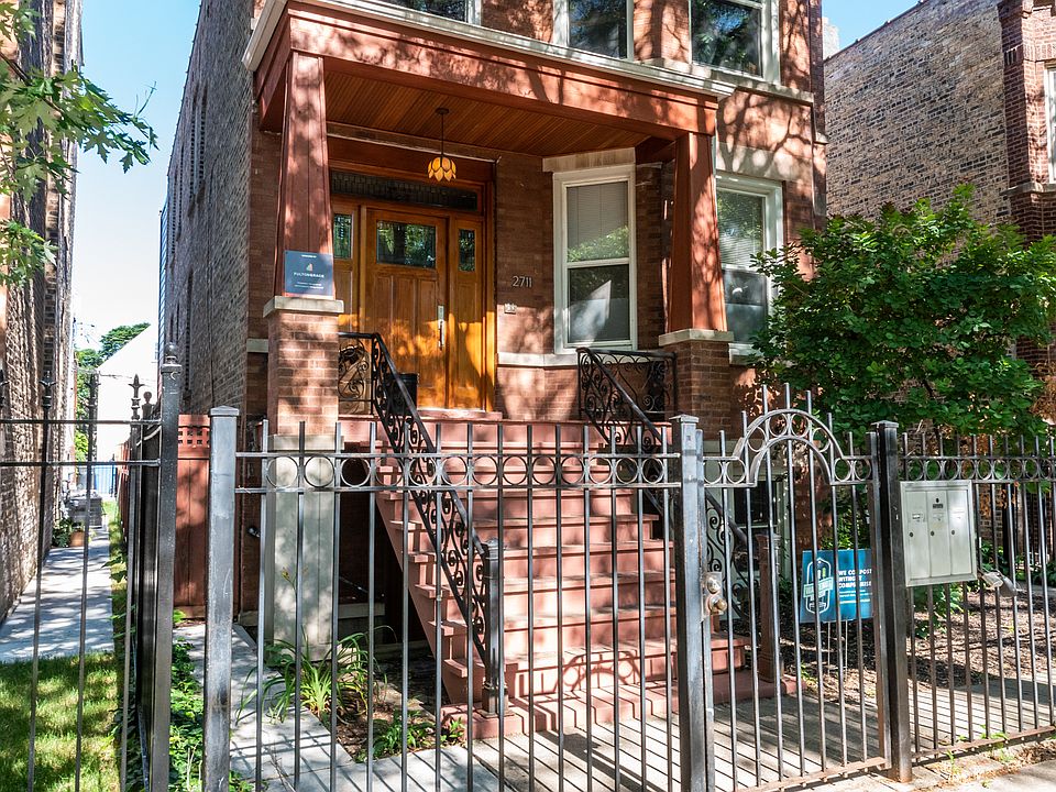 1st image of 2711 N Lawndale Ave #G