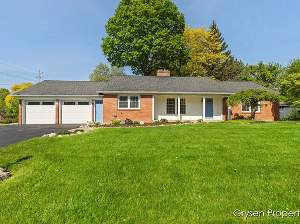 3185 Dawes Ave SE, Grand Rapids, MI 49508