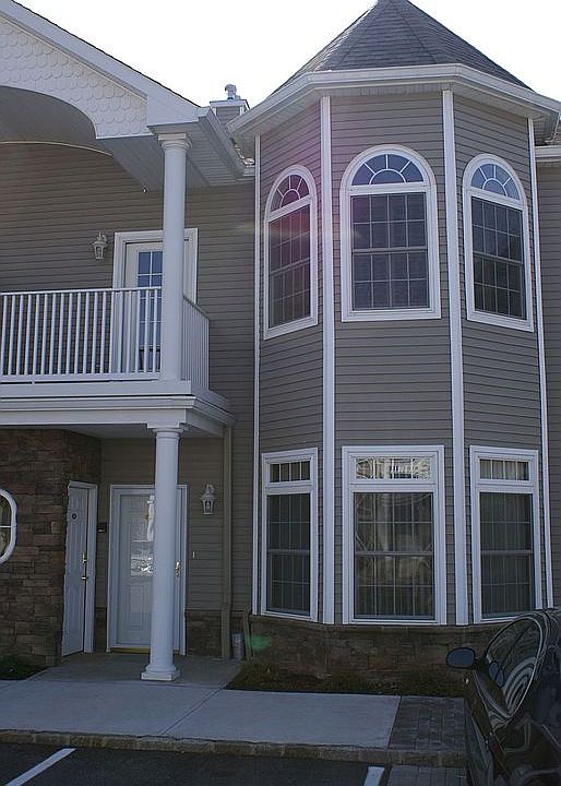 Deer Park Avenue Villas