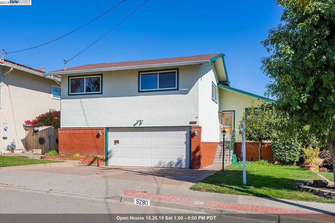 5280 Crane Ave photo 1