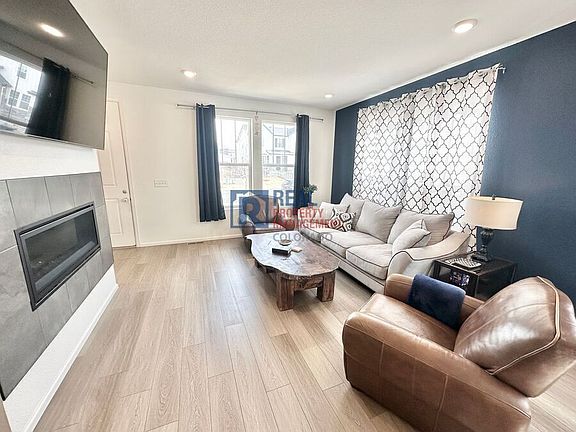 3rd image of 6231 N Malaya St