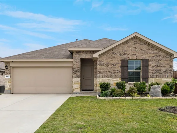 5913 Silverjack Trl, Denton, TX 76226
