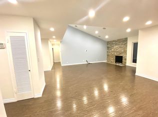 20125 Gault St, Winnetka, CA 91306