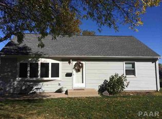 225 W Clark St, Morton, IL 61550