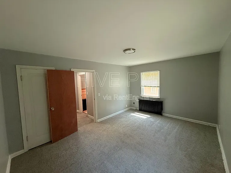 3135 Mozart Ave #2 — Photo 8