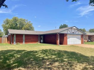 3514 Forestridge Dr, Enid, OK 73701