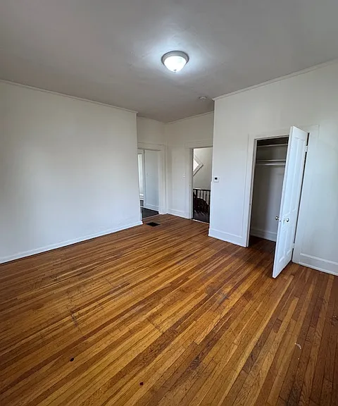 1044 Rosemont Ave — Photo 7