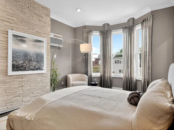 129 Prospect Street image 10 of 34