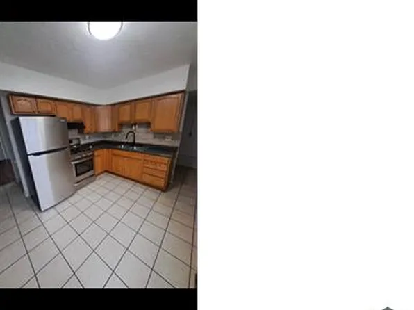 1967 E 42nd St, Lorain, OH 44055