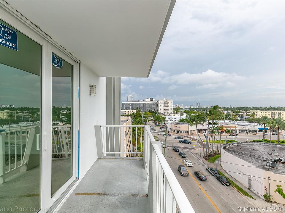 1st image of 7133 Bay Dr APT 501