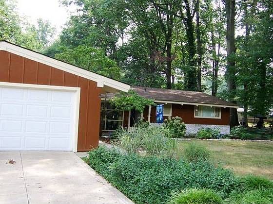 1st image of 2351 Chestnut Dr