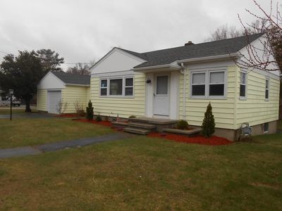 79 Cross Rd, Dartmouth, MA, 02747