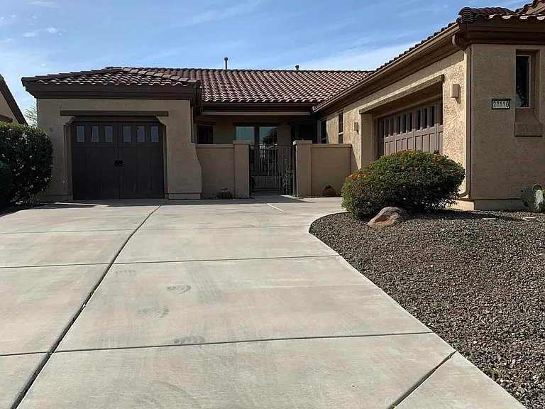 28110 N 123rd Ln — Photo 2