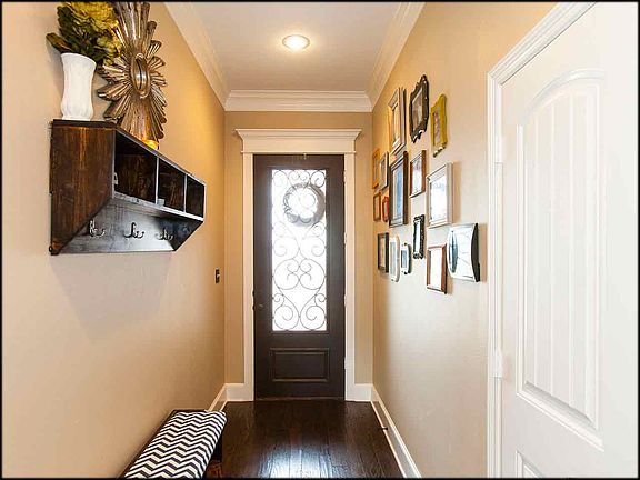 3rd image of 7349 Flat Rock Ln