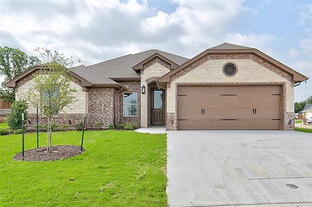 1st image of 225 Jacinth Ln