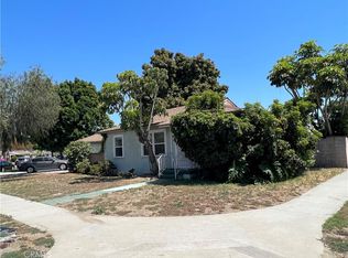 1366 W Cameron St, Long Beach, CA 90810