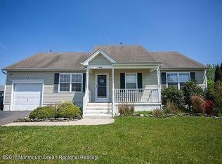 1054 Center St, Little Egg Harbor, NJ
