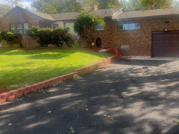 1711 W 57th Ave, Merrillville, IN 46410