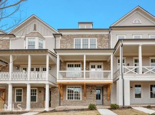 7002 Seneca Ct, Roswell, GA 30076