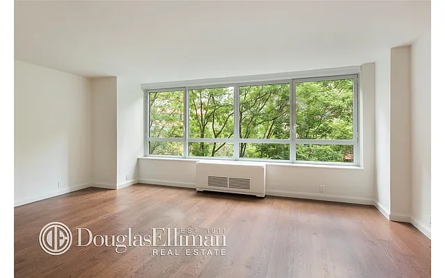 Rented by Douglas Elliman | media 34