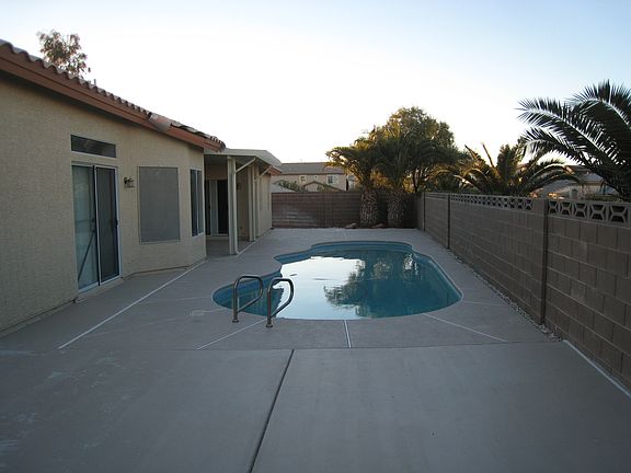 3rd image of 1652 Indian Summer Dr
