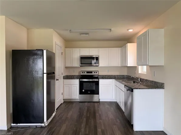 26 NE 12th TER, CAPE CORAL, FL 33909