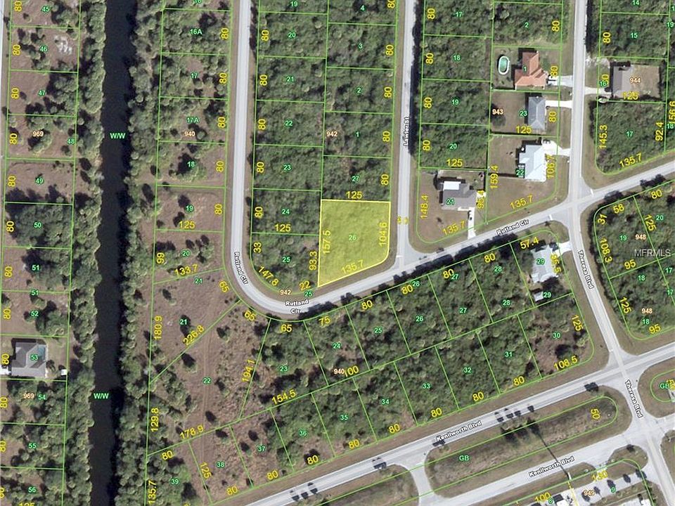 2nd image of 405 Lawler St