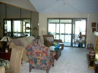 243 Portage Lakes Dr #243B, Coventry Township, OH 44319