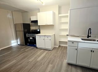 48 W 9th St #1B, Bayonne, NJ 07002