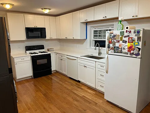 37 Charnwood Rd Photo 1