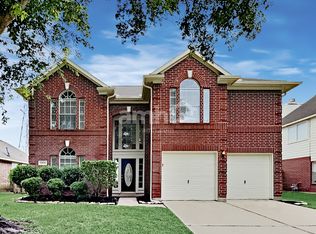 23126 N Waterlake Dr, Richmond, TX 77406