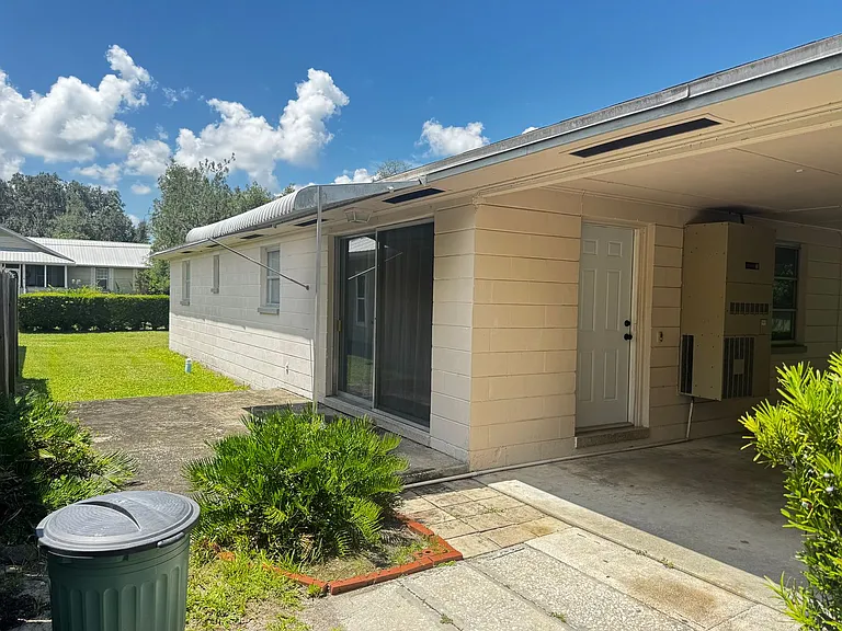 11947 Hale St — Photo 16
