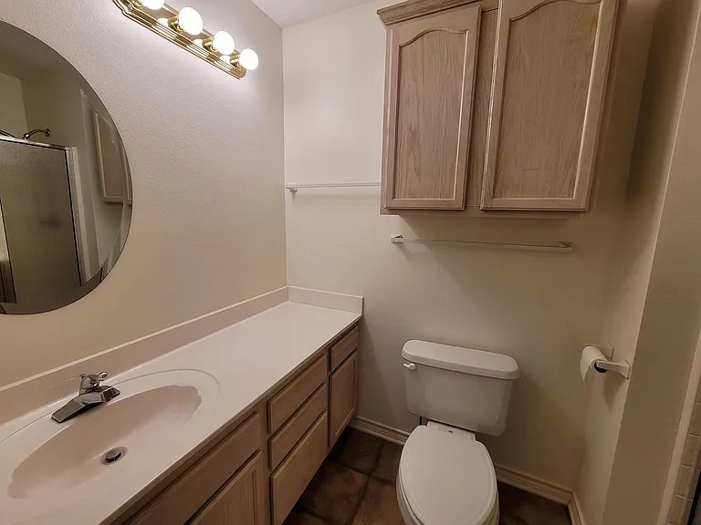 640 Canada St #8 — Photo 20