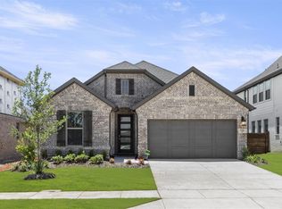 921 Heritage Trl, Northlake, TX 76226
