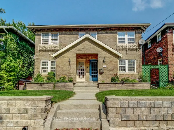 220 Millwood Rd, Toronto, ON M4S 1J7