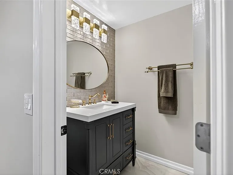 16751 Londelius St — Photo 31