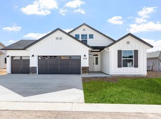 8238 E Cool River Loop, Nampa, ID 83687