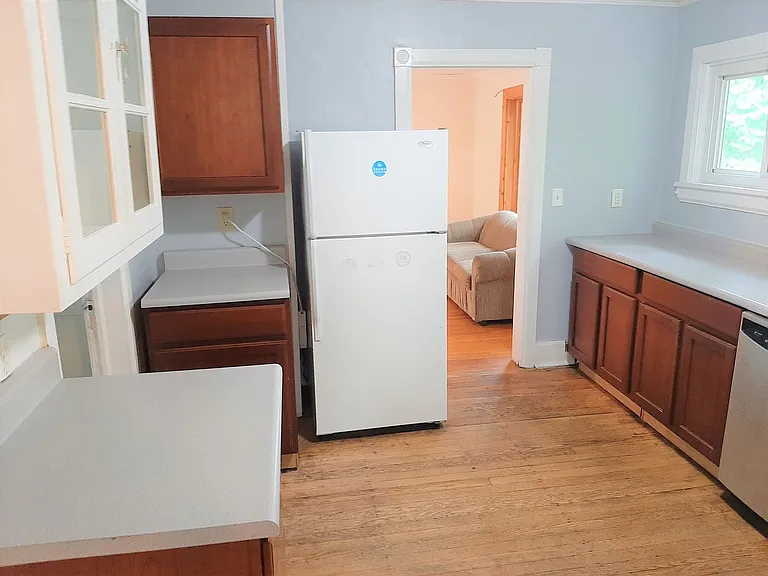123 Columbia St #123 — Photo 24