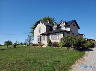 1637 County Rd S, Edon, OH 43518