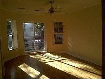 4th image of 6303 N Rockwell St APT 2