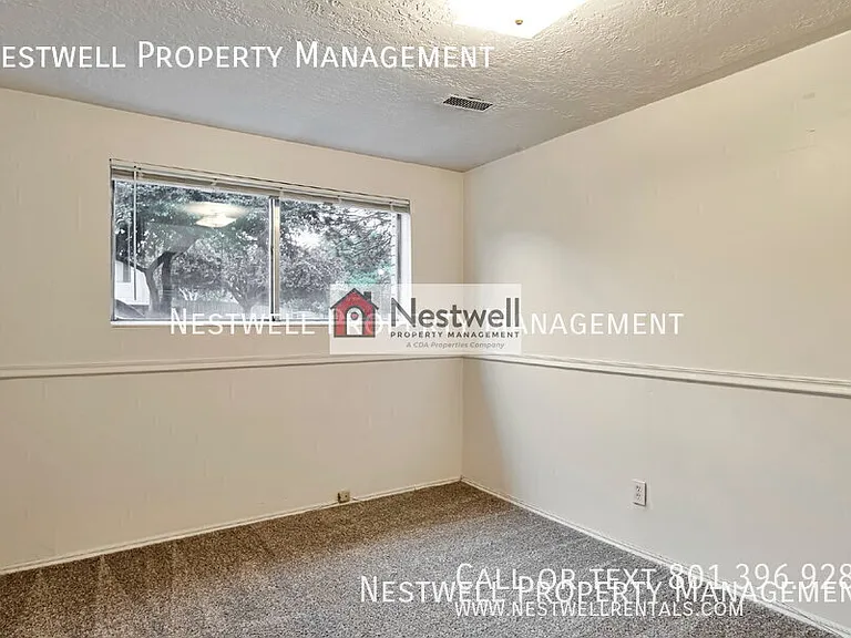 815 E Dusty Rock Pl — Photo 17